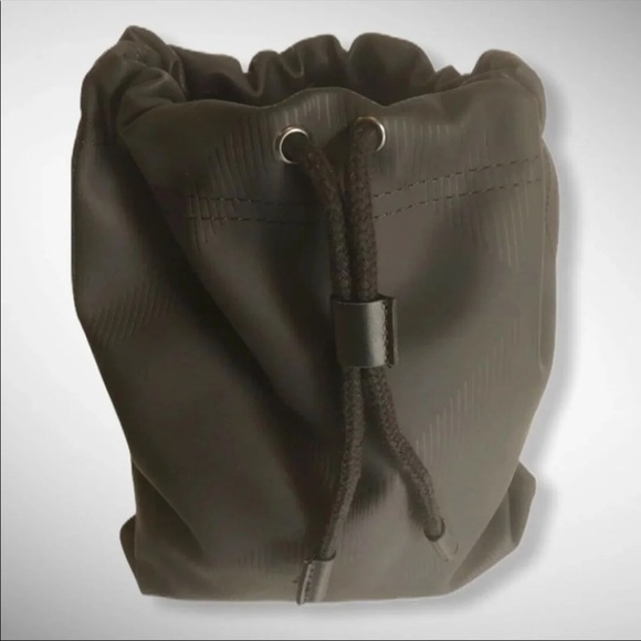 Burberry Pouch - Picture 7 of 7